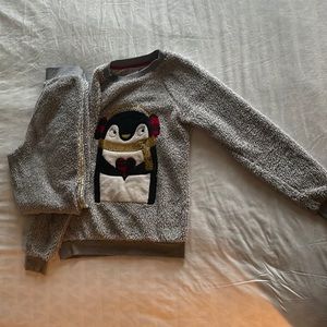 Cute ! Fluffy matching set for girls